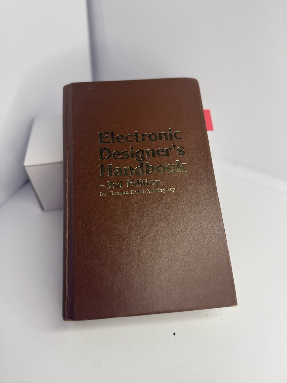 Electronic Designer's Handbook - Brown Hardcover